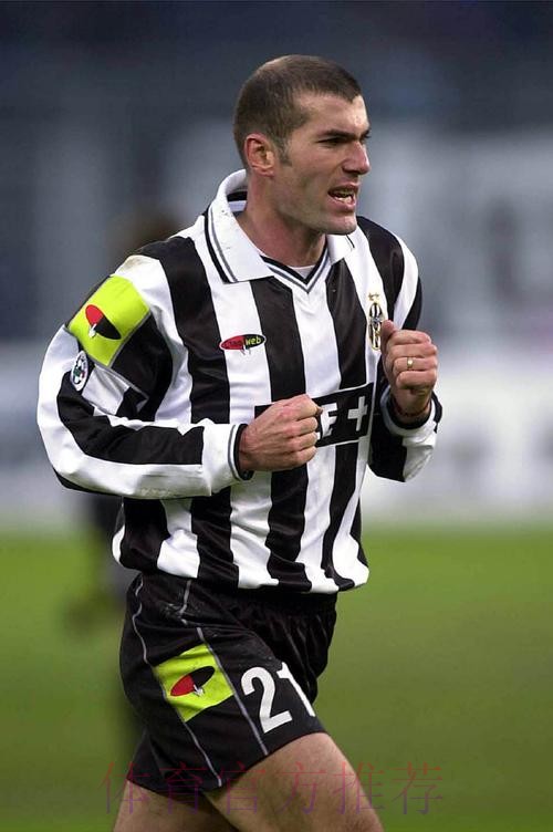 齐达内的计划里没有马里亚诺 但球员不希望离队 齐达内的计划里没有马里亚诺 但球员不希望离队